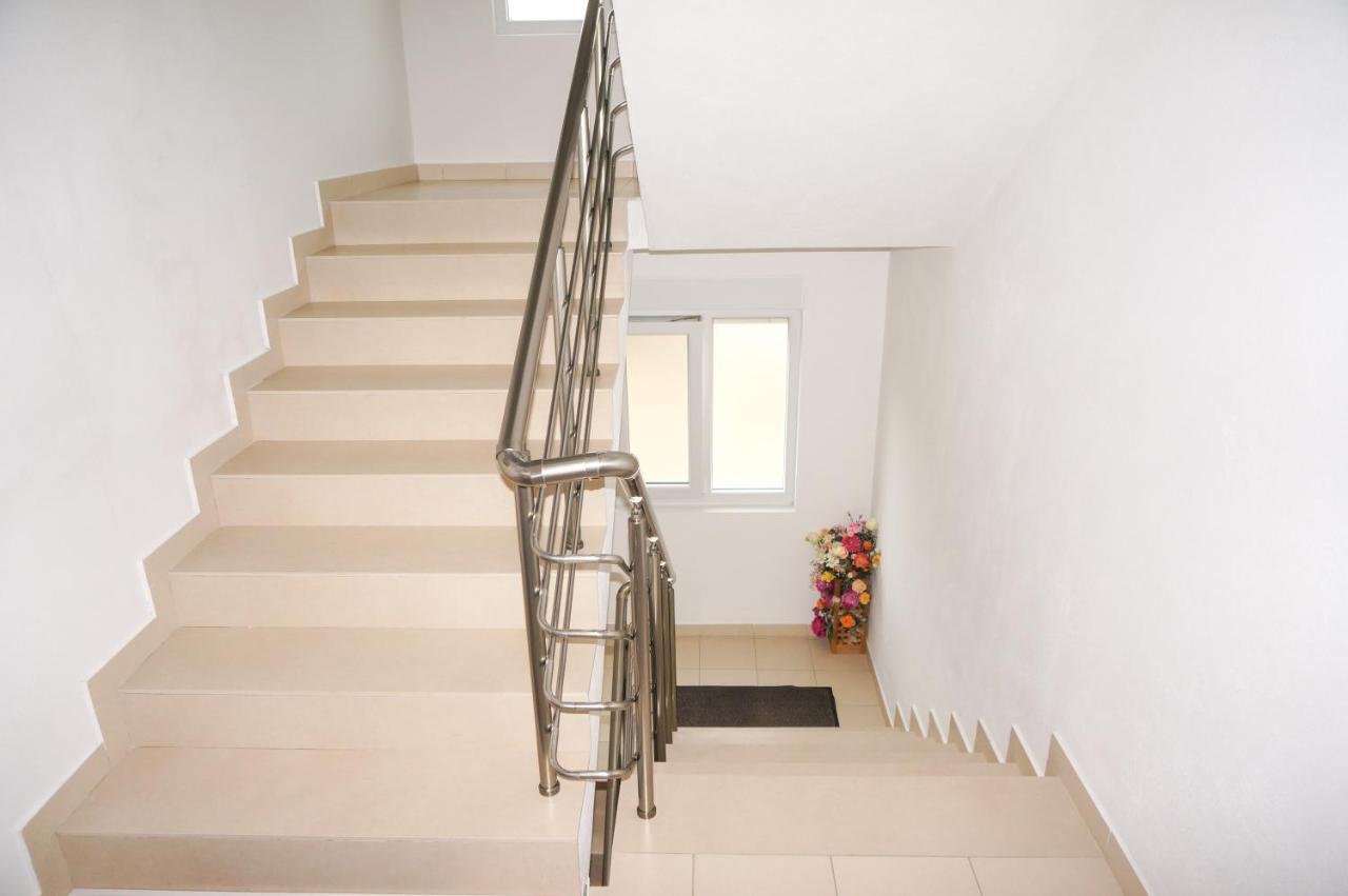 Apartments Sejla Ulcinj Eksteriør billede