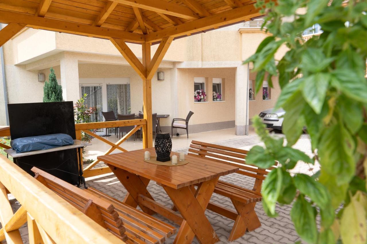 Apartments Sejla Ulcinj Eksteriør billede